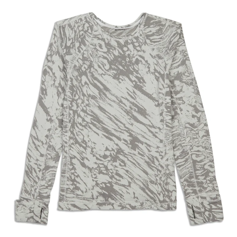 Women's Basic Long Sleeve T-shirt -It's Run Long Sleeve Shirt - Resale