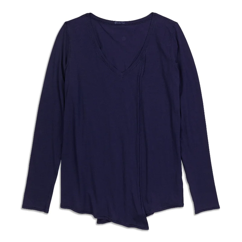 Women's Stylish Long Sleeve T-shirt for Night Out -Knot A Problem Long Sleeve Shirt - Resale Women's Stylish Long Sleeve T-shirt for Night Out -Knot A Problem Long Sleeve Shirt - Resale