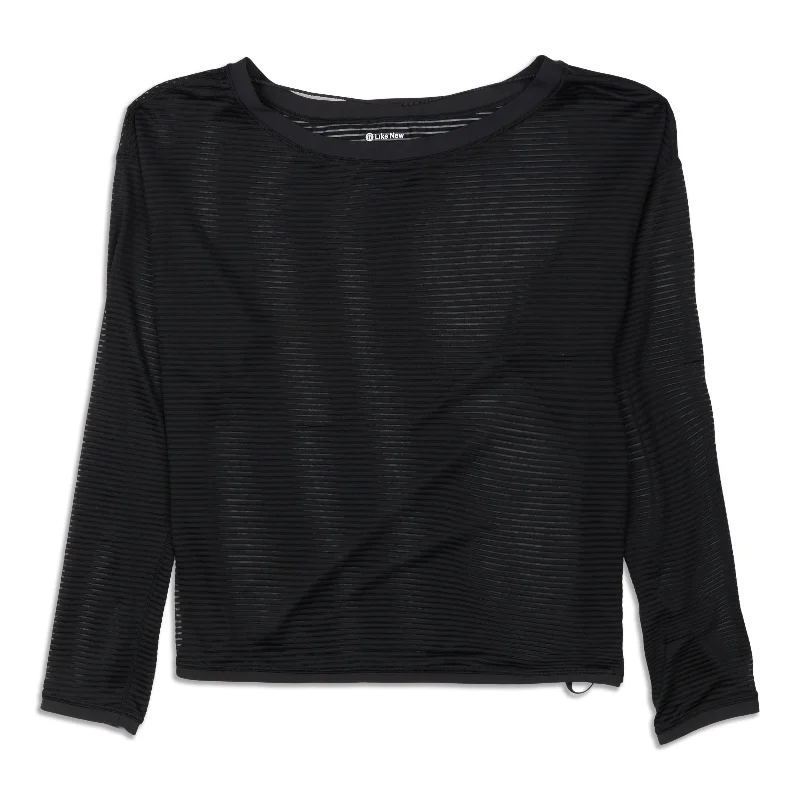 Women's Fun Long Sleeve T-shirt for Street Style -Lean In Long Sleeve Shirt - Resale