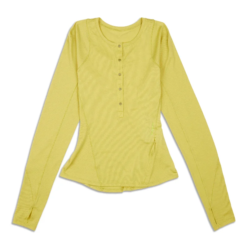 Women's Bright Long Sleeve T-shirt -Lightweight Hiking Long Sleeve Henley - Resale