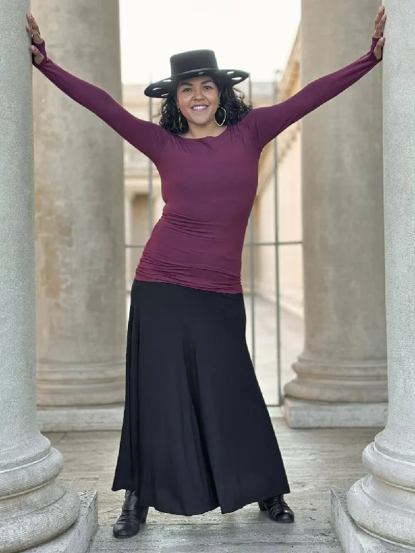 Women's Light Long Sleeve T-shirt for All-day Wear -Long Sleeve Boatneck Top