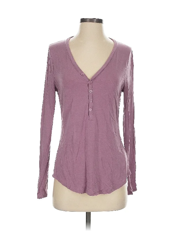 Women's Classic Long Sleeve T-shirt for Relaxing -Long Sleeve Henley