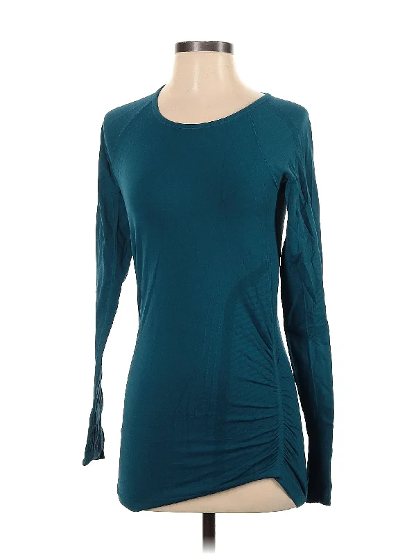 Women's Chic and Comfy Long Sleeve T-shirt for Layering -Long Sleeve Top