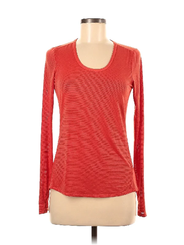 Women's Stylish Long Sleeve Shirt for Work and Play -Long Sleeve Top