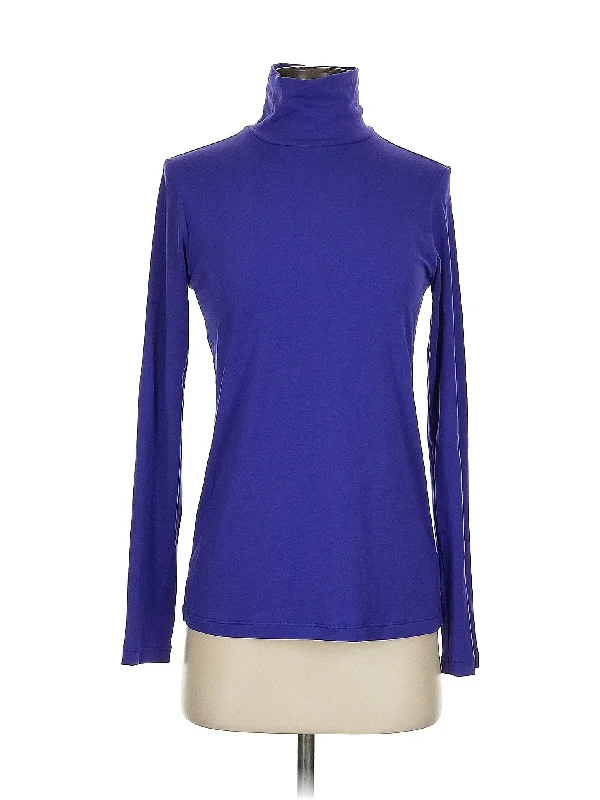 Women's Casual Long Sleeve Tee with Minimalist Look -Long Sleeve Top