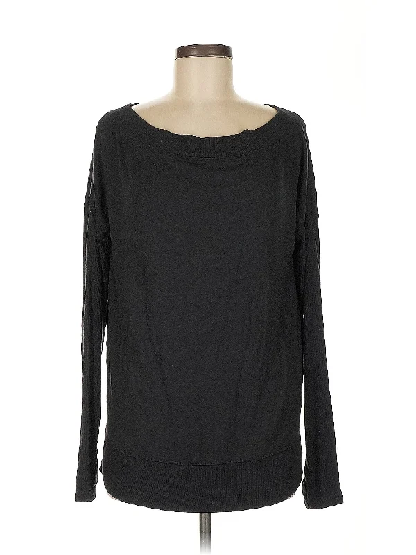 Women's Long Sleeve T-shirt with Graphic Design -Long Sleeve Top