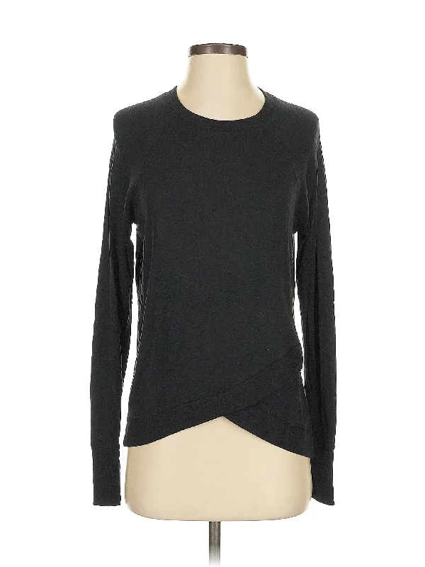 Women's Long Sleeve T-shirt for Layering Under Jackets -Long Sleeve Top
