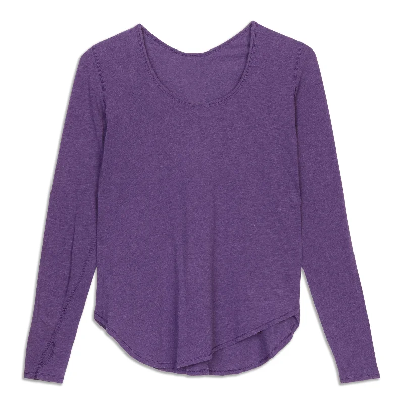 Women's Long Sleeve T-shirt for Versatile Outfits -Love Scoop Neck Long Sleeve Shirt - Resale