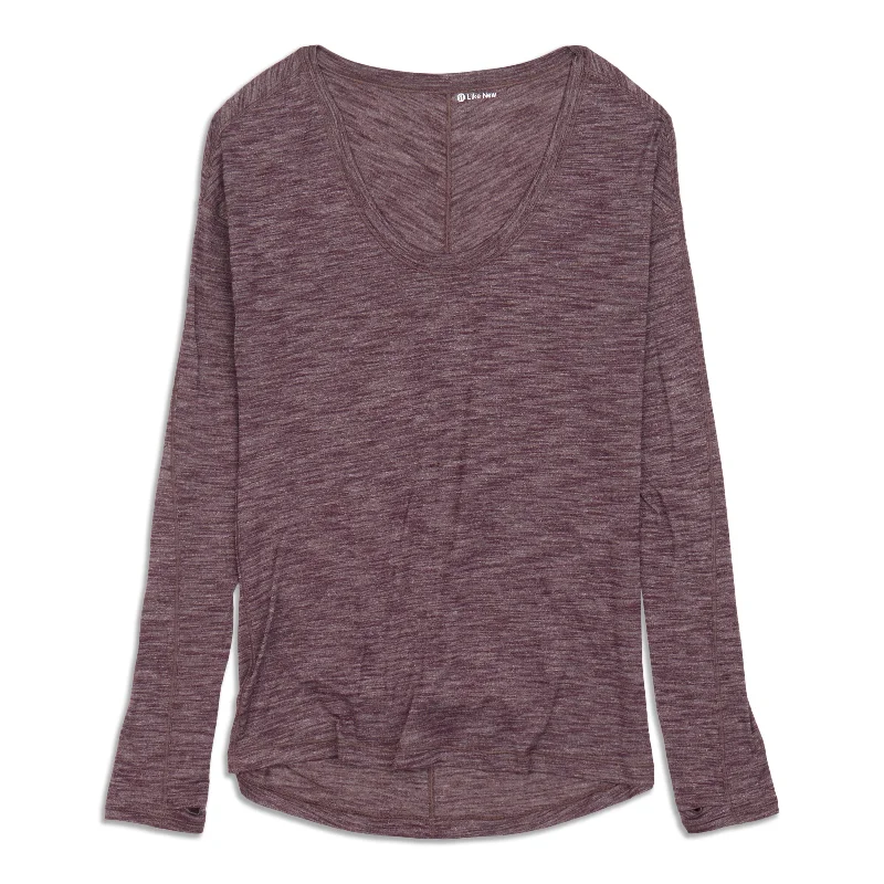 Women's Printed Long Sleeve T-shirt for Cozy Days -Meant To Move Long Sleeve Shirt - Resale Women's Printed Long Sleeve T-shirt for Cozy Days -Meant To Move Long Sleeve Shirt - Resale