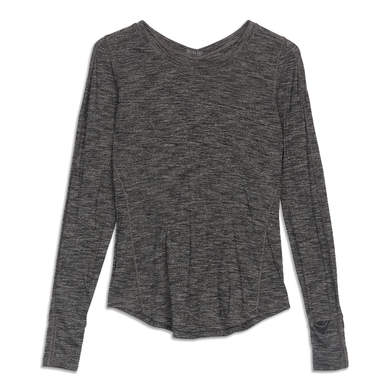 Women's Simple Long Sleeve T-shirt -Mile Long Sleeve Shirt - Resale