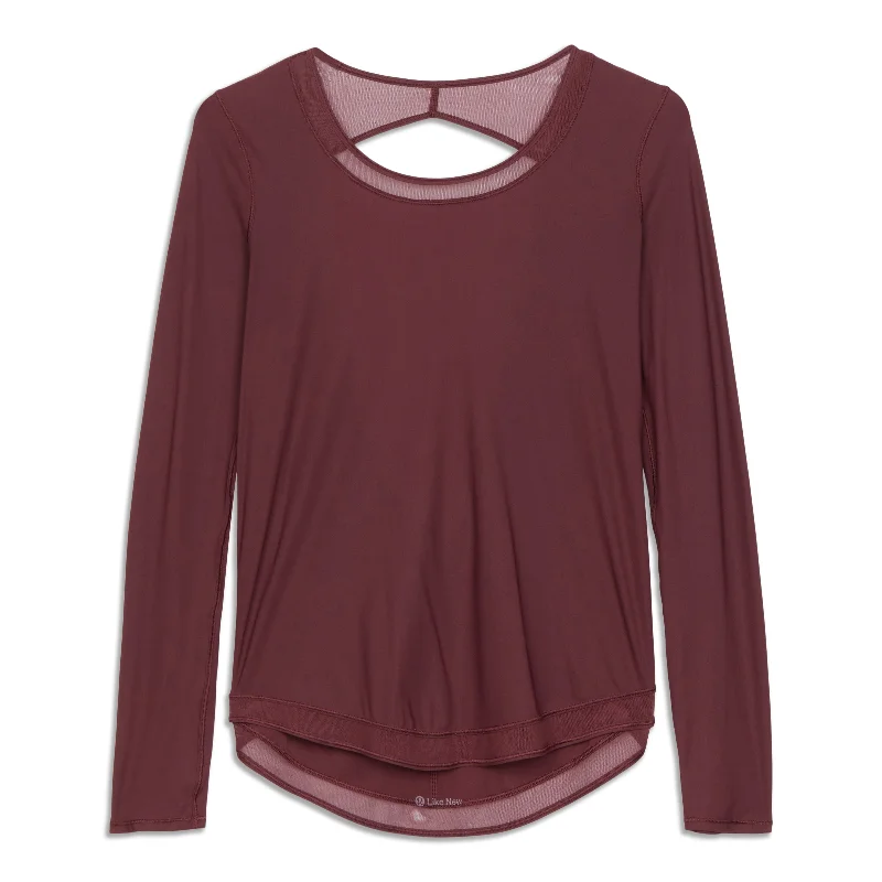 Women's Soft and Stretchy Long Sleeve T-shirt for Day Wear -Mix And Mesh Long Sleeve Shirt - Resale Women's Soft and Stretchy Long Sleeve T-shirt for Day Wear -Mix And Mesh Long Sleeve Shirt - Resale