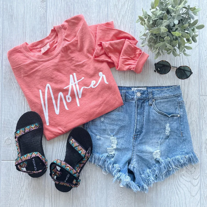 Women's T-shirt with Long Sleeves for Cold Weather -Mother • Coral Long Sleeve