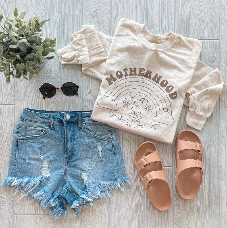 Women's Long Sleeve T-shirt with Pockets -Motherhood • Cream Long Sleeve