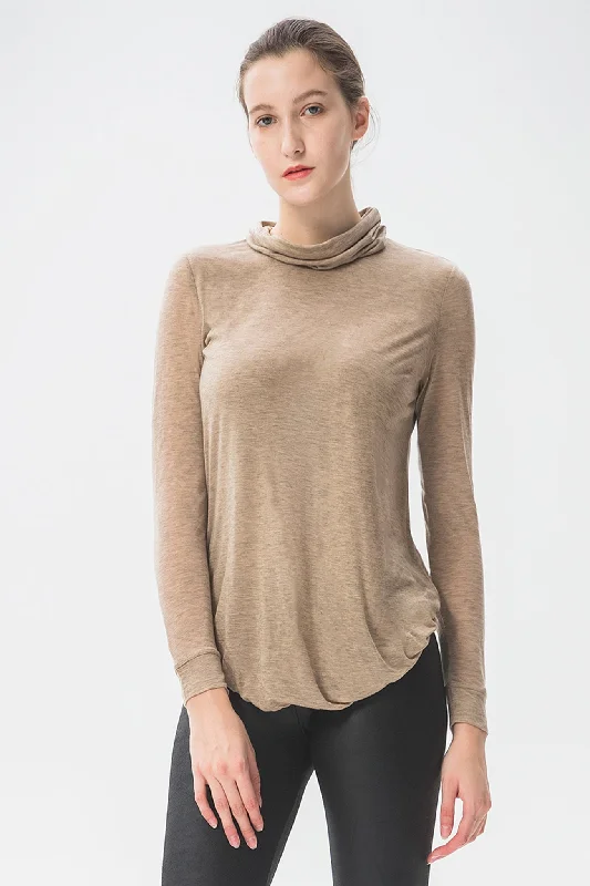 Women's Sleek Long Sleeve T-shirt for Fitness Wear -Anabella Long Sleeve Top