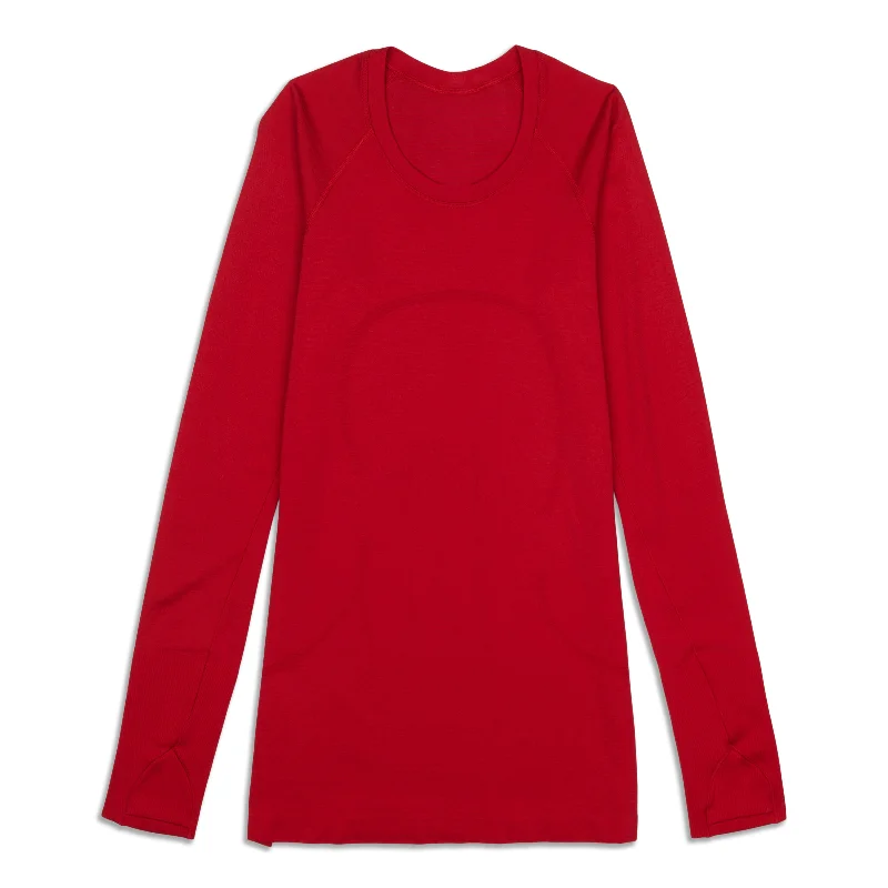 Women's Statement Long Sleeve T-shirt -New Year Swiftly Tech Long Sleeve Shirt 2.0 - Resale Women's Statement Long Sleeve T-shirt -New Year Swiftly Tech Long Sleeve Shirt 2.0 - Resale