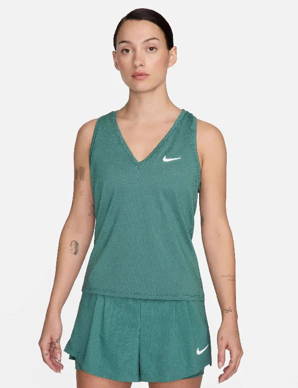 Women's Elegant Camis for Dressy Events -NikeCourt Victory Tennis Tank - Bicoastal/White
