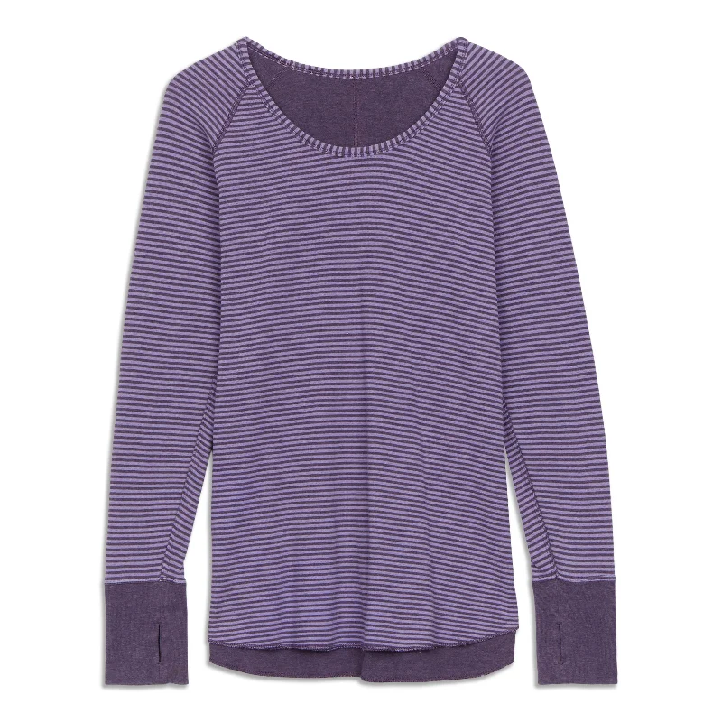 Women's Classic Long Sleeve T-shirt for Relaxing -Open Your Heart Long Sleeve Shirt - Resale Women's Classic Long Sleeve T-shirt for Relaxing -Open Your Heart Long Sleeve Shirt - Resale