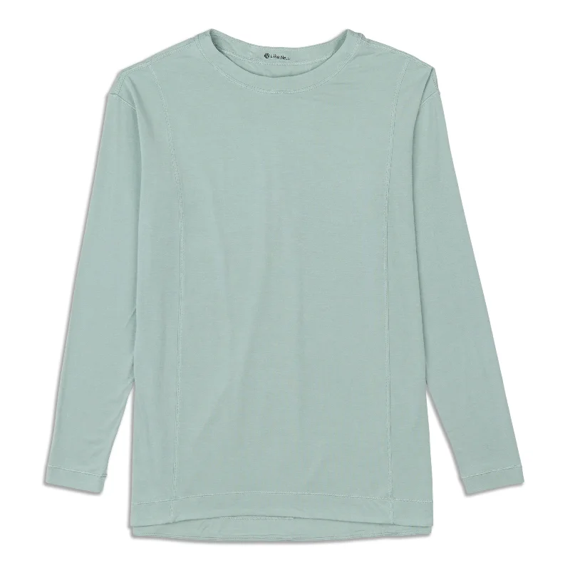 Women's Workout Long Sleeve T-shirt -Pleated Back Long Sleeve Shirt - Resale