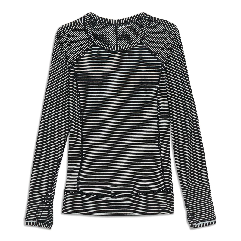 Women's Loose Long Sleeve T-shirt for Easy Wear -Race Your Pace Long Sleeve Shirt - Resale Women's Loose Long Sleeve T-shirt for Easy Wear -Race Your Pace Long Sleeve Shirt - Resale