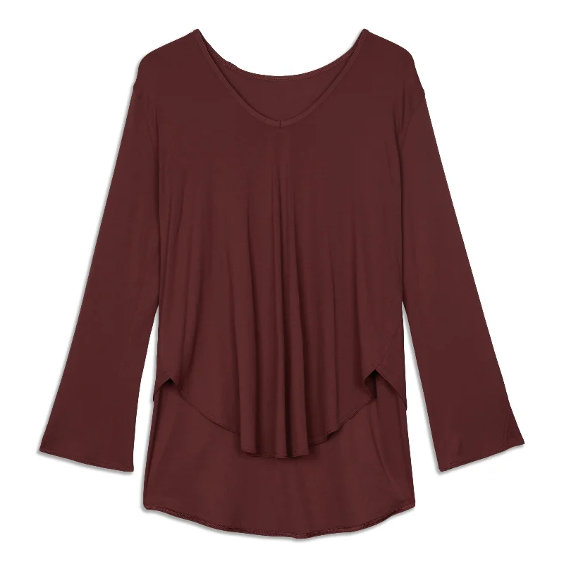 Women's Stretch Long Sleeve T-shirt -Relaxed-Fit Yoga Long Sleeve Shirt - Resale