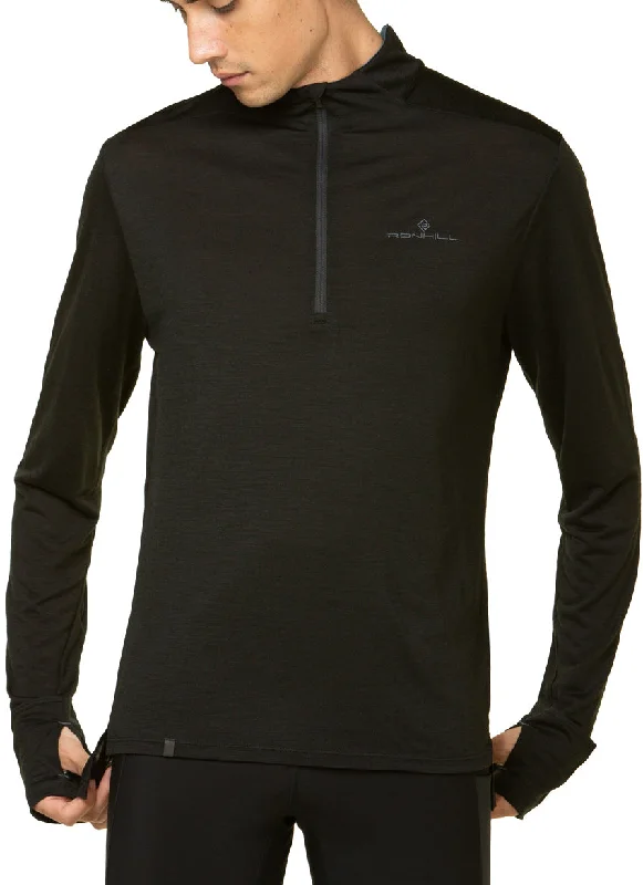 Women's Minimalistic Long Sleeve T-shirt with Details -Ronhill Tech Merino Half Zip Long Sleeve Mens Running Top - Black Women's Minimalistic Long Sleeve T-shirt with Details -Ronhill Tech Merino Half Zip Long Sleeve Mens Running Top - Black