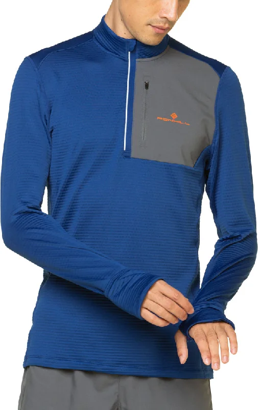 Women's Soft Long Sleeve T-shirt with a Feminine Cut -Ronhill Tech Winter Half Zip Long Sleeve Mens Running Top - Blue Women's Soft Long Sleeve T-shirt with a Feminine Cut -Ronhill Tech Winter Half Zip Long Sleeve Mens Running Top - Blue