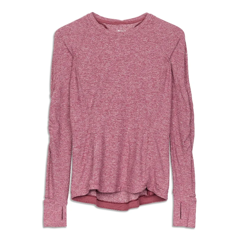 Women's Basic Long Sleeve Tee for Layering -Runderful Long Sleeve Shirt - Resale