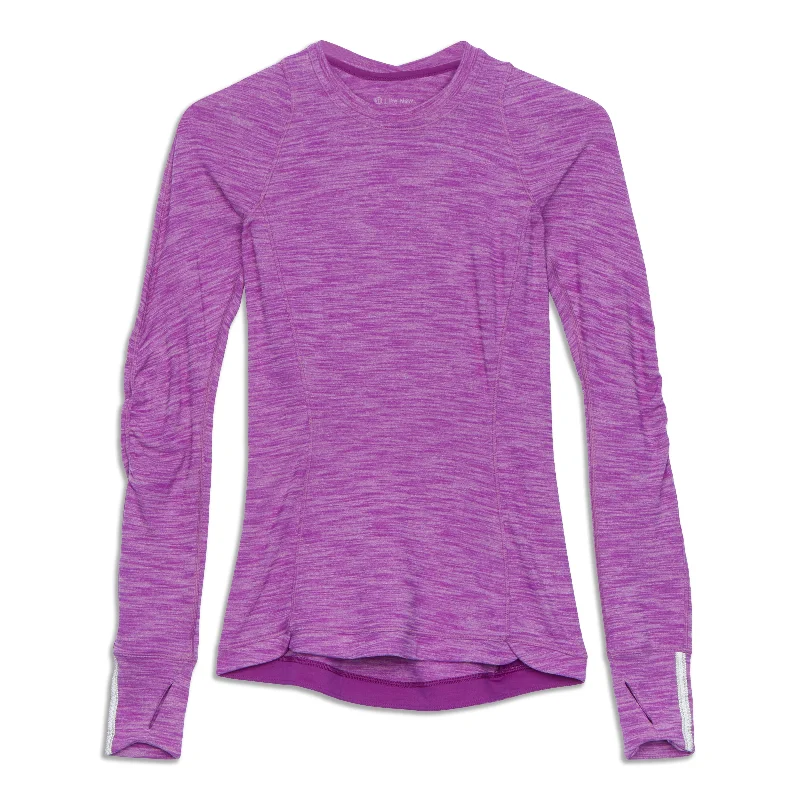 Women's Trendy Long Sleeve T-shirt for Casual Outfits -Runderful Long Sleeve Shirt - Resale Women's Trendy Long Sleeve T-shirt for Casual Outfits -Runderful Long Sleeve Shirt - Resale