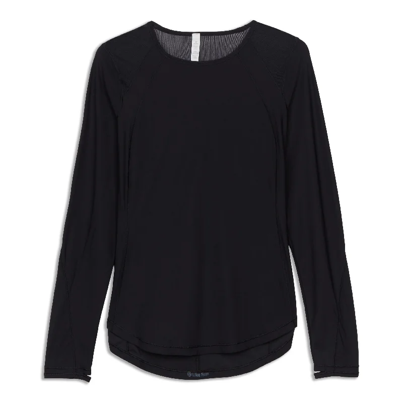 Women's Chic Long Sleeve Tee for Casual Wear -Sculpt Long Sleeve Shirt - Resale