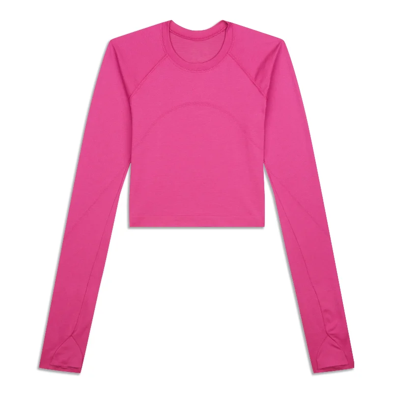 Women's Long Sleeve T-shirt with Pleated Details -Swiftly Tech Cropped Long Sleeve 2.0 - Resale Women's Long Sleeve T-shirt with Pleated Details -Swiftly Tech Cropped Long Sleeve 2.0 - Resale