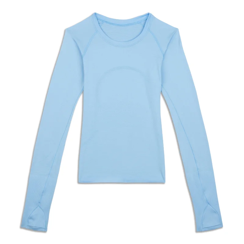 Women's Comfortable Long Sleeve T-shirt for Daytime -Swiftly Tech Long Sleeve 2.0 - Resale Women's Comfortable Long Sleeve T-shirt for Daytime -Swiftly Tech Long Sleeve 2.0 - Resale