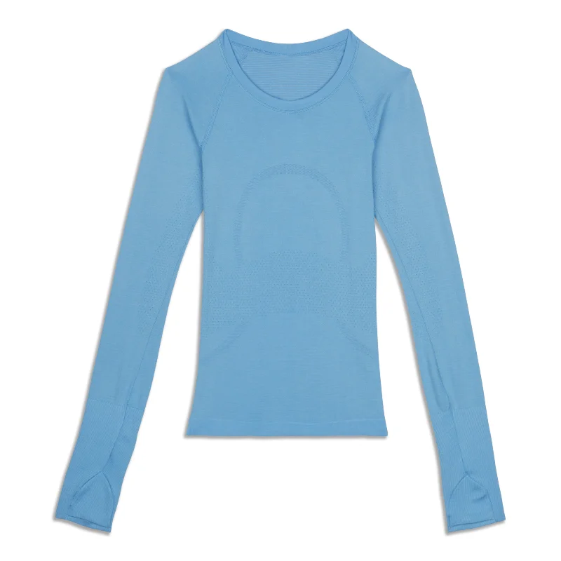 Women's Long Sleeve T-shirt for Everyday Casual Look -Swiftly Tech Long Sleeve 2.0 - Resale