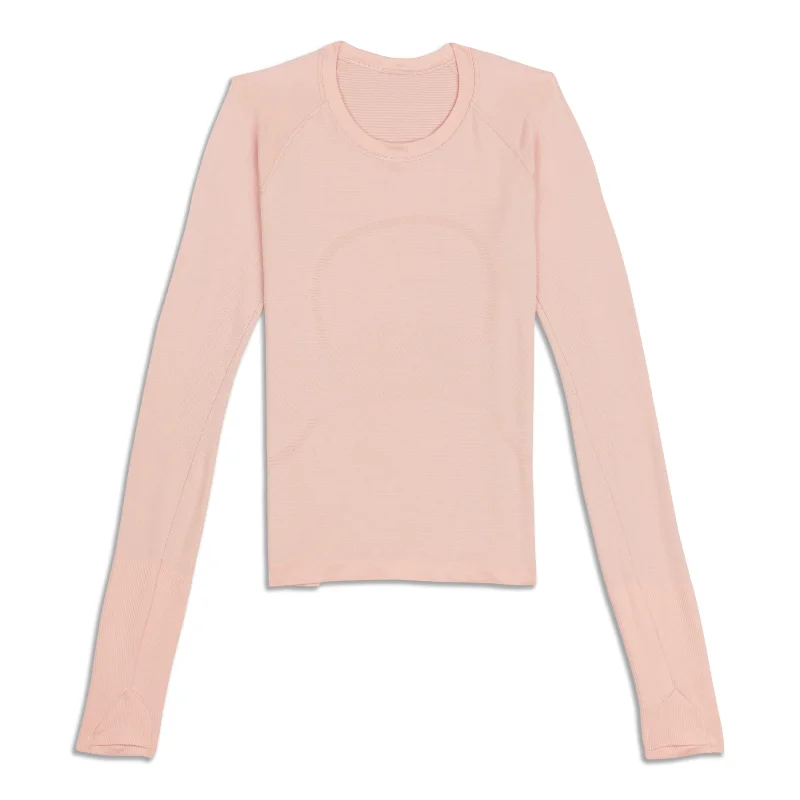 Women's Simple Long Sleeve T-shirt for Everyday Style -Swiftly Tech Long Sleeve Shirt 2.0 - Resale