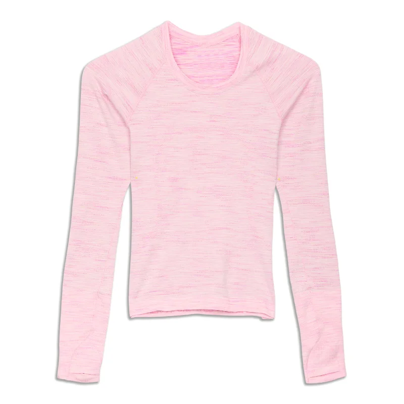 Women's Elegant Long Sleeve T-shirt for Evening Outfits -Swiftly Tech Long Sleeve Shirt 2.0 - Resale