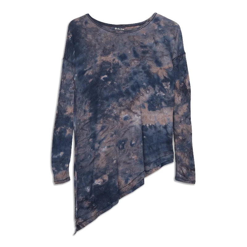 Women's Long Sleeve T-shirt with Trendy Prints -To The Point Long Sleeve Shirt - Resale Women's Long Sleeve T-shirt with Trendy Prints -To The Point Long Sleeve Shirt - Resale