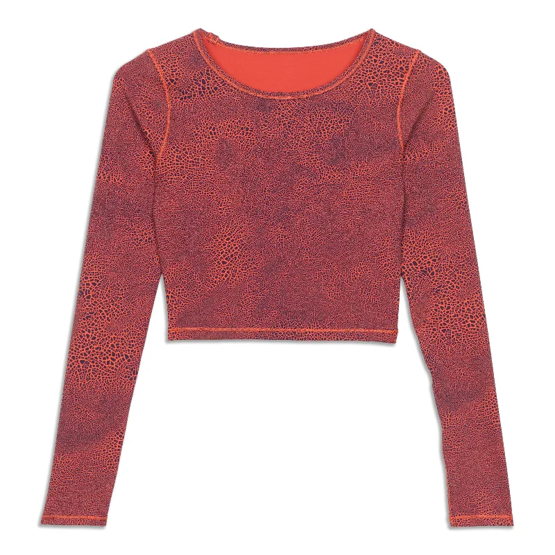 Casual Women's Long Sleeve T-shirt -Wunder Train Cropped Long Sleeve Shirt - Resale