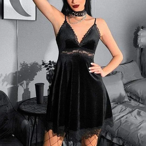 Simple Slip Dress -Floral Satin Slip Dress -Women's Gothic Plunging Lace Splice Slip Dress Simple Slip Dress -Floral Satin Slip Dress -Women's Gothic Plunging Lace Splice Slip Dress