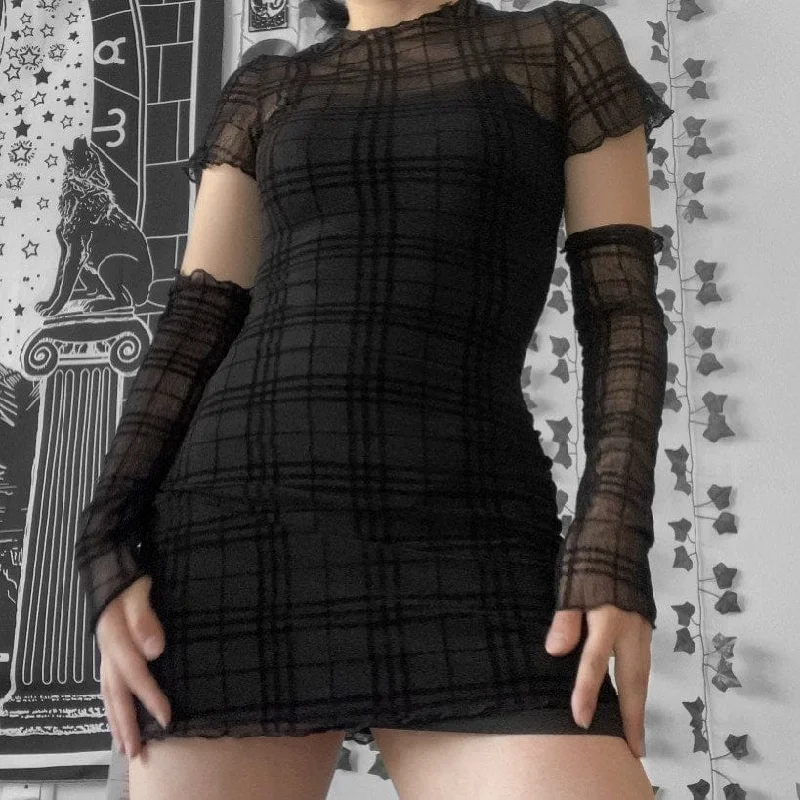 Casual Slip Dress with Pockets -Slip Dress with Deep V-neck -Women's Grunge Plaid Sheer Dress with Slip Dress and Oversleeve Casual Slip Dress with Pockets -Slip Dress with Deep V-neck -Women's Grunge Plaid Sheer Dress with Slip Dress and Oversleeve