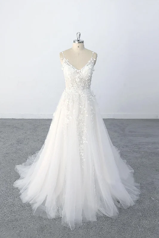 Wedding Dresses with Satin Bodice for Smooth Finish -A-line Spaghetti Straps Lace Appliques Tulle Wedding Dress with V Neckline OKU69