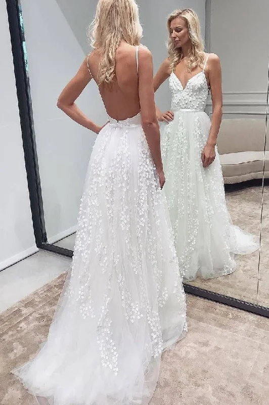 Boho Wedding Dresses for Free-Spirited Brides -A-line Tulle Spaghetti Straps Boho Long Wedding Dress With Lace Appliques OKU78