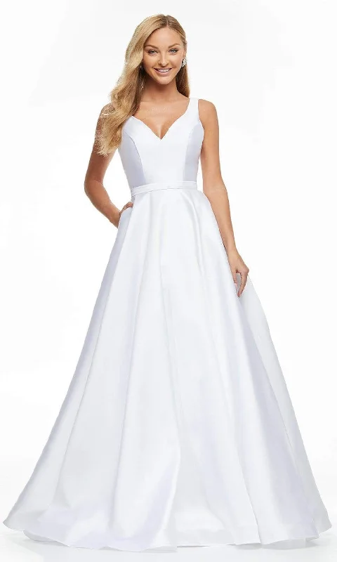 Boho-Chic Wedding Dresses with Flowy Skirt for Carefree Style -Ashley Lauren 11094