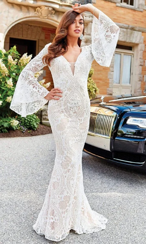 Open-Back Wedding Dresses for Sexy Appeal -Clarisse 600101