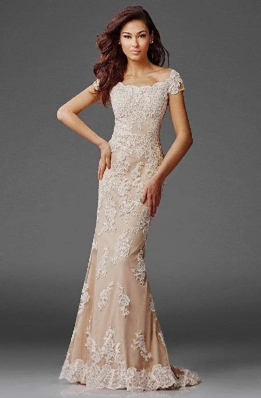 Custom-Made Wedding Dresses for Personalized Style -Clarisse - Short Sleeved Laced Evening Gown M6417 Custom-Made Wedding Dresses for Personalized Style -Clarisse - Short Sleeved Laced Evening Gown M6417