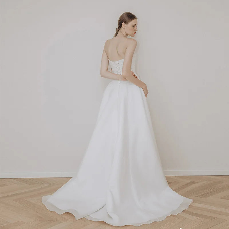 Off-Shoulder Wedding Dresses for Chic Style -Strapless Wedding Dress Elegant A-line Sleeveless Vestido De Noiva