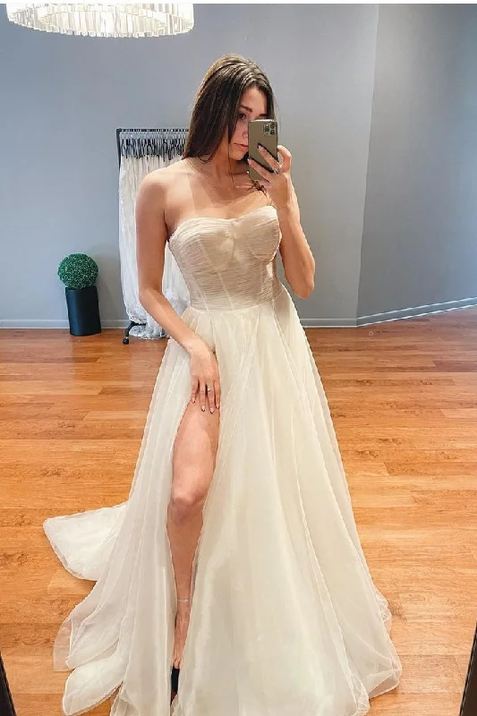 Lace Wedding Dresses with Sweetheart Neckline for Romantic Look -High Split Tulle Bridal Dress with Strapless Bodice A Line Elegant Wedding Dress OK1288 Lace Wedding Dresses with Sweetheart Neckline for Romantic Look -High Split Tulle Bridal Dress with Strapless Bodice A Line Elegant Wedding Dress OK1288
