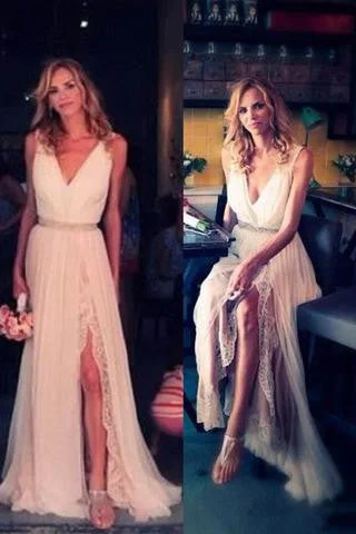 Boho Lace Wedding Dresses for Free-Spirit Vibe -Ivory Chiffon Lace V-neck Simple Plus Size Beach Wedding Dress W32