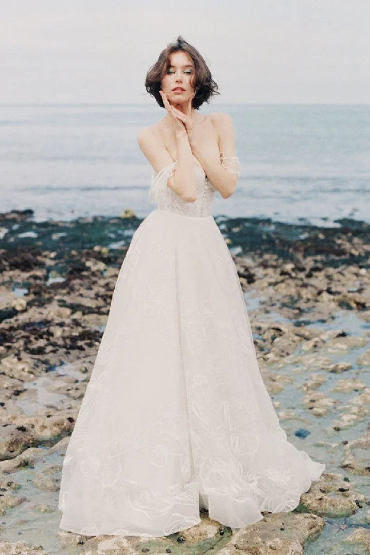 Simple Wedding Dresses for Effortless Style -Ivory Long Lace Spaghetti Straps Sweep/Brush Train Beach Wedding Dresses Bridal Gown OK922