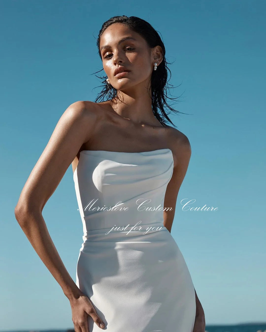 Wedding Dresses with Layers of Tulle for Soft and Dreamy Effect -Mermaid Wedding Dresses Sleeveless Strapless Beach Bride Dress