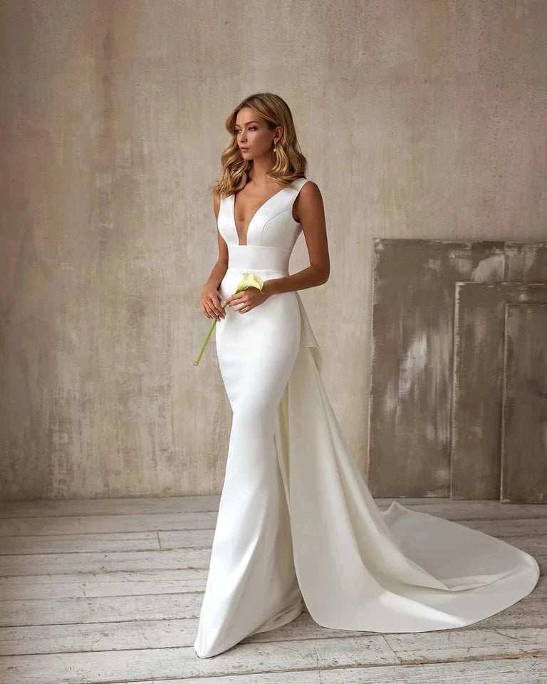 Satin Wedding Dresses with Beaded Detail for Extra Glam -Mermaid Wedding Dress Detachable Train Bow V-Neck Elegant