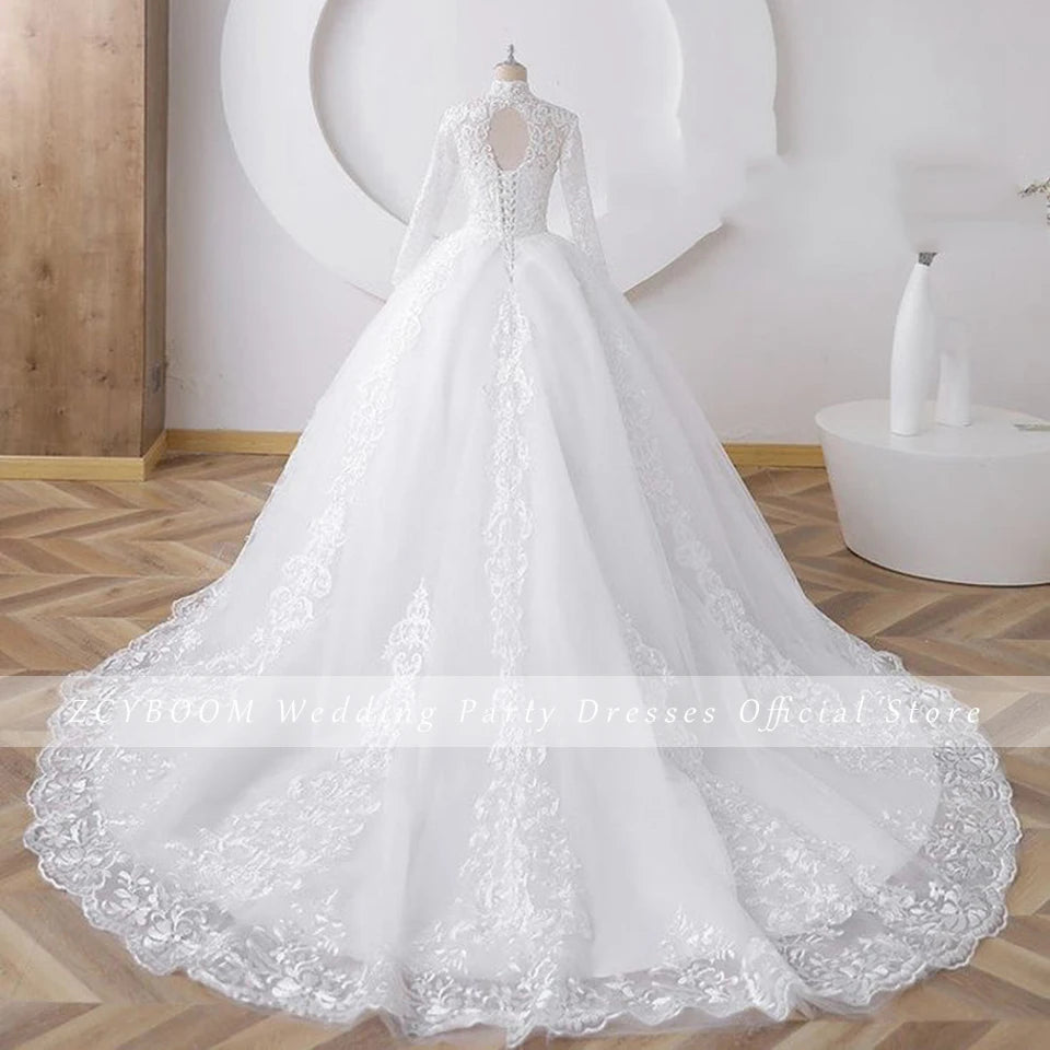 A-Line Bridal Gowns for Flattering Fit -Wedding Dress Ball Gown Floor Length Sweep Train Tulle Exquisite Bridal Gown